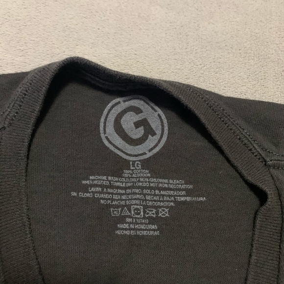 Five Finger Death Punch Tee Size Large - Picture 5 of 5